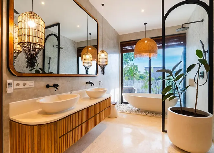 Unity Jungle View Villa *